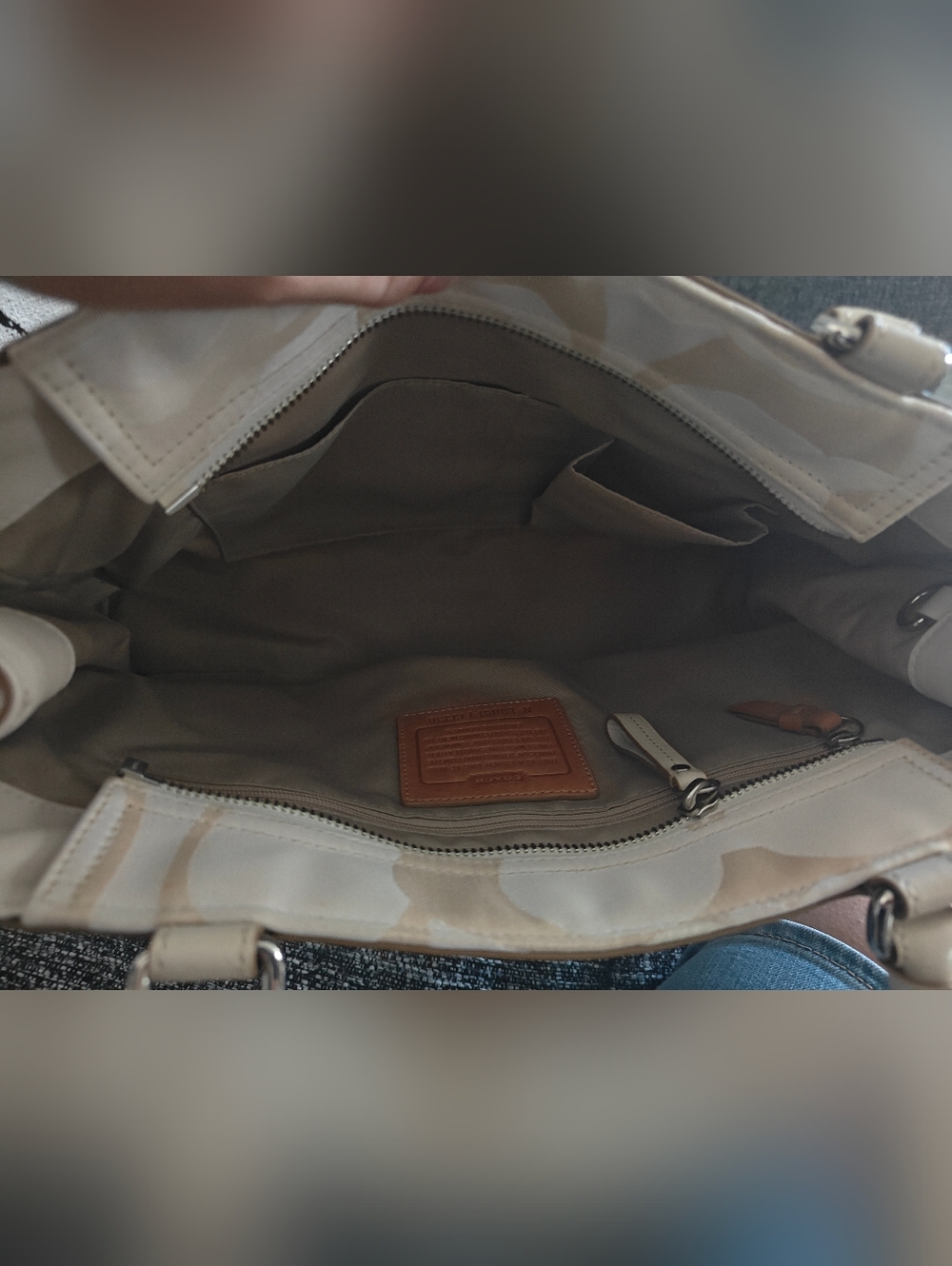 Coach Cream and Tan Signature Stripe Shoulder Bag - Picture 4 of 6